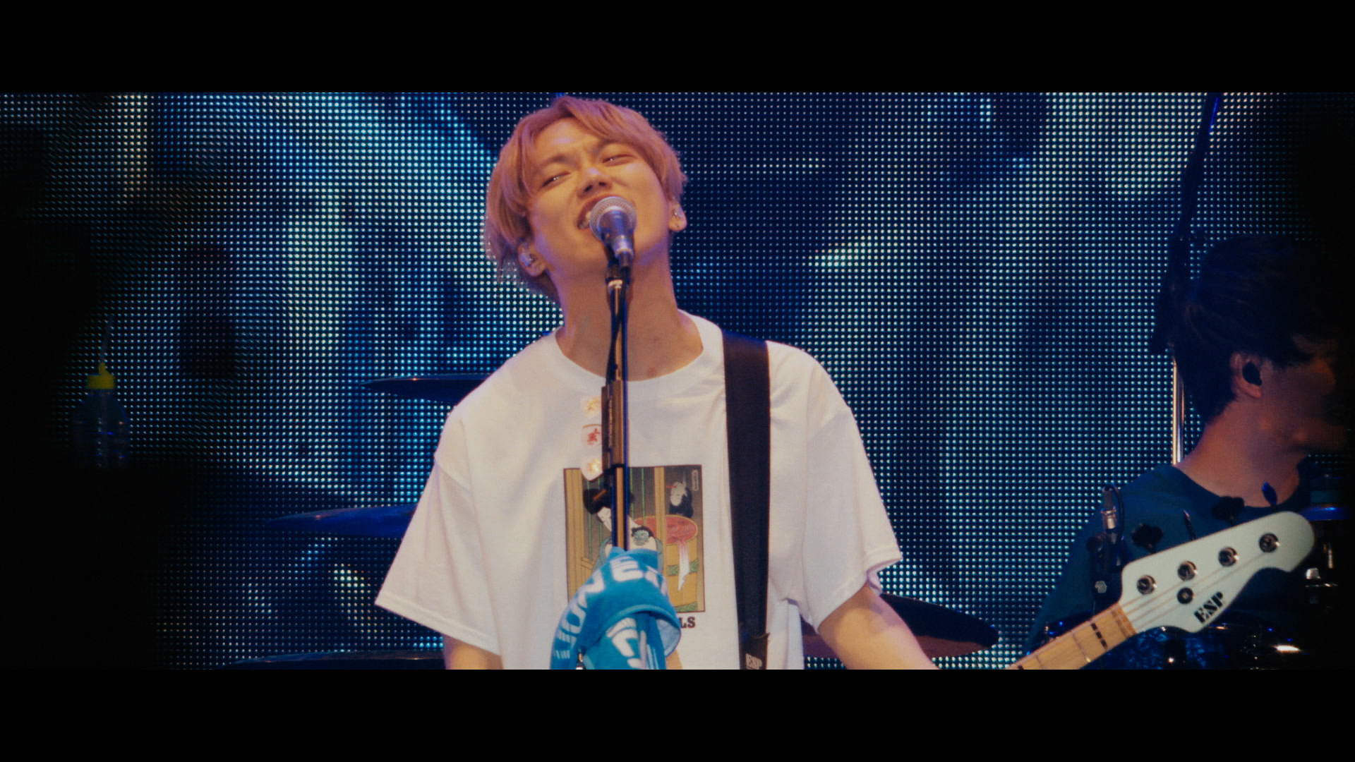 04 LIMITED SAZABYS SWIM visual data 8